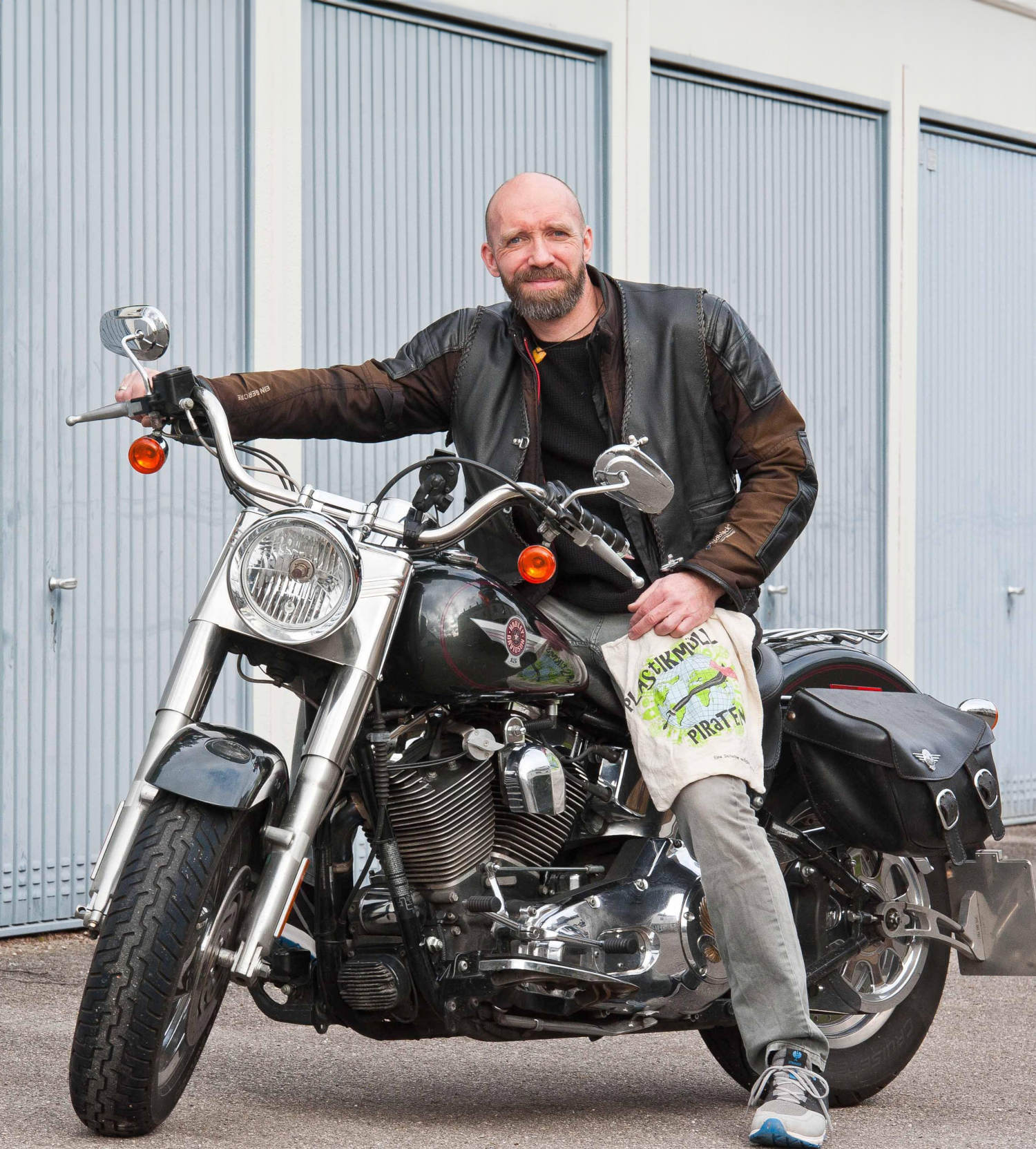 Falk Skeide on his Harley-Davidson.