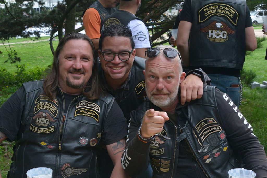 H.O.G. members in a park.