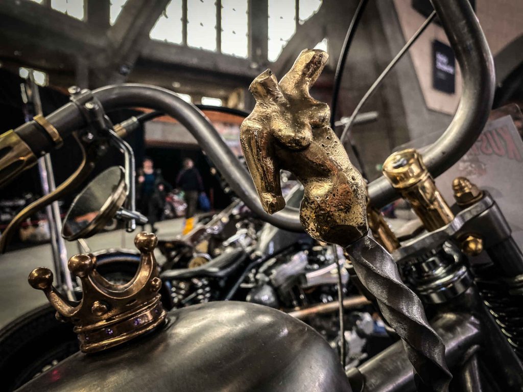 Pic of the Jockey Shifter
